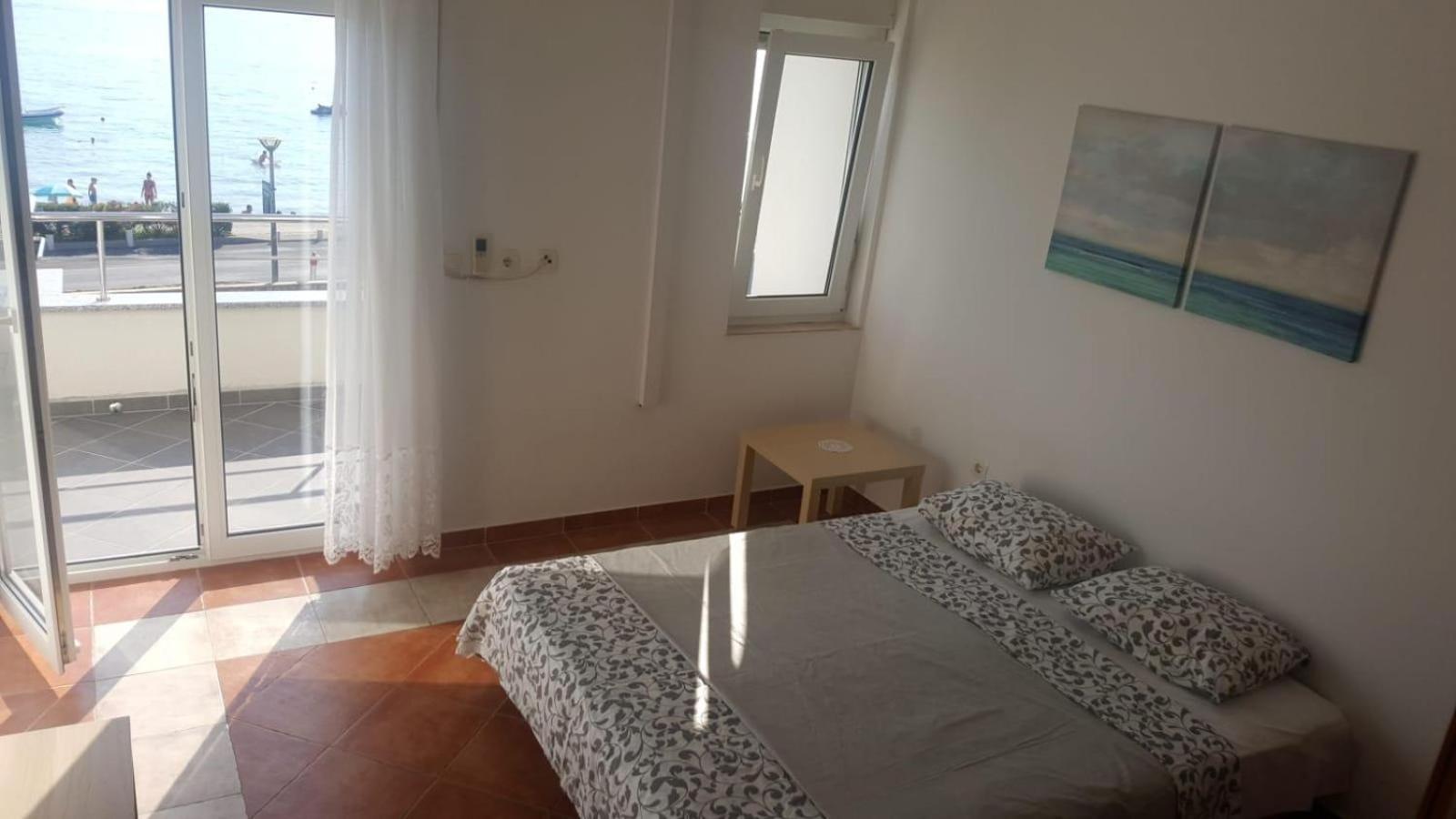 Apartments By The Sea Novalja, Pag - 9326 Eksteriør billede